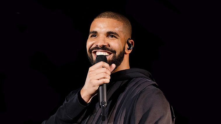 Rapperul Drake a turnat sos iute în prezervativ după sex. Acuzat de o tânără care a suferit arsuri